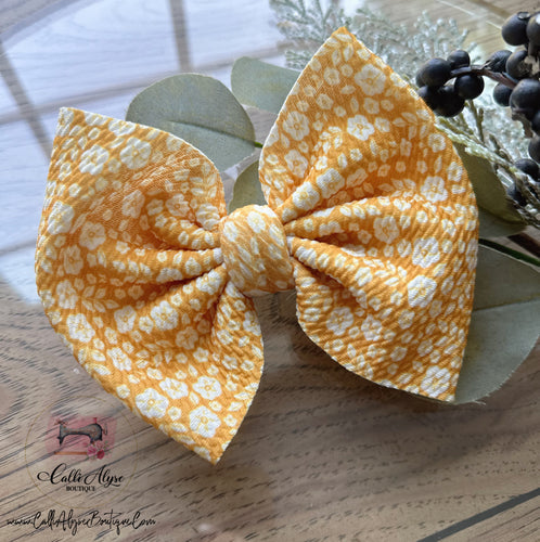 Farmers Floral {Bow}